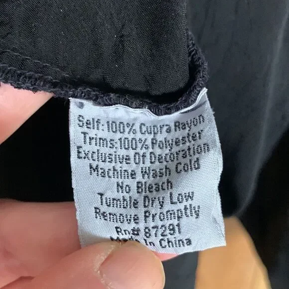 Johnny Was black embroidered floral ling sleeve cupra tunic top - Picture 9 of 9